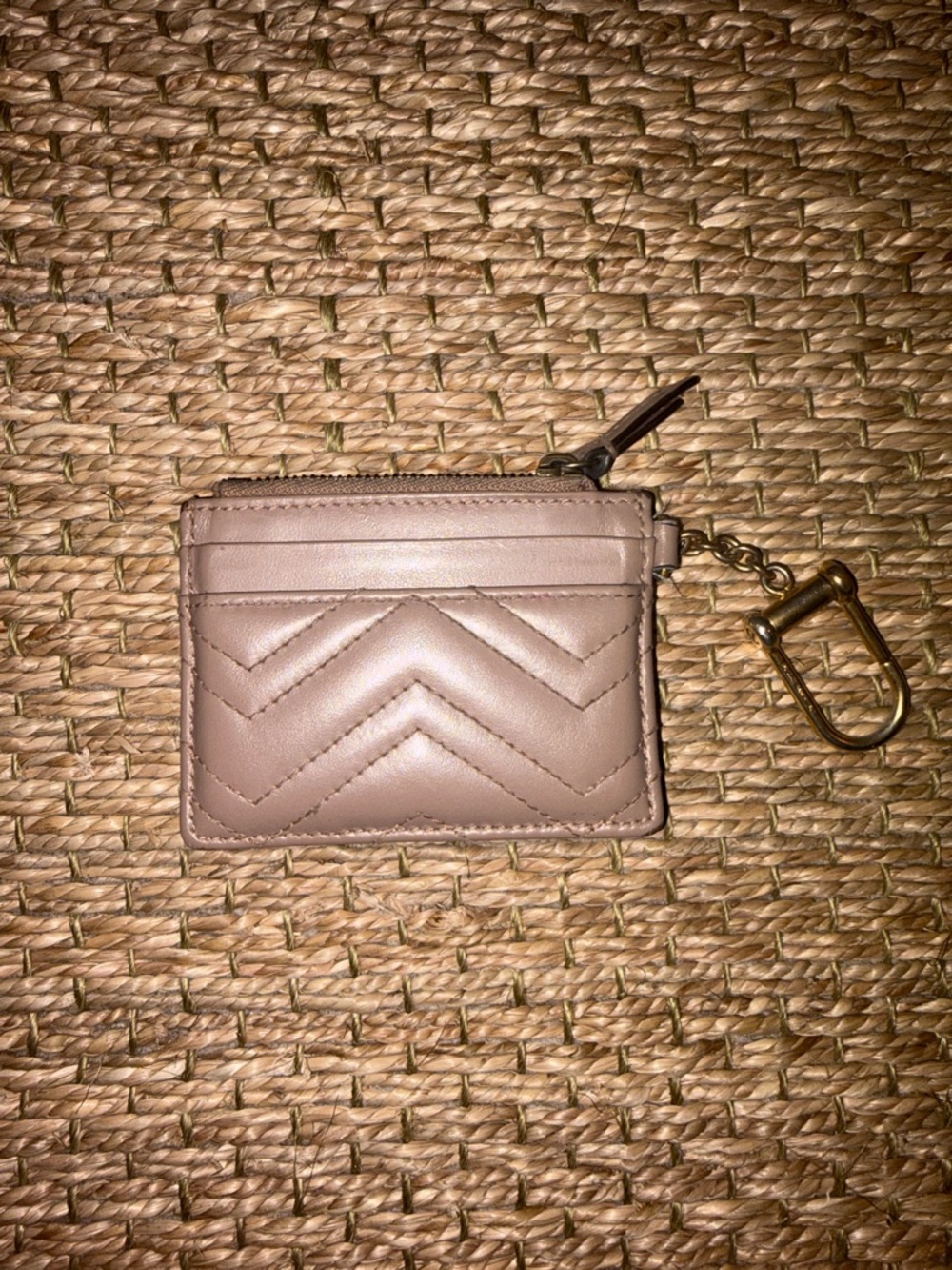 Gucci Quilted Marmont Card Case Key Clip - Taupe Pink - Picture 2 of 4